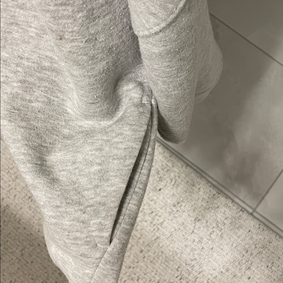 Mock neck sweater - Picture 5 of 5